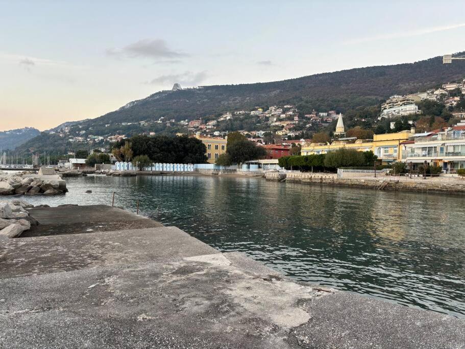 Apartament Amedeo'S Sea House Triest Zewnętrze zdjęcie